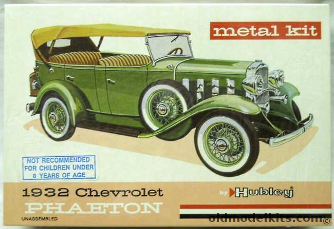 Hubley 1/20 1932 Chevrolet Phaeton, 4865 plastic model kit